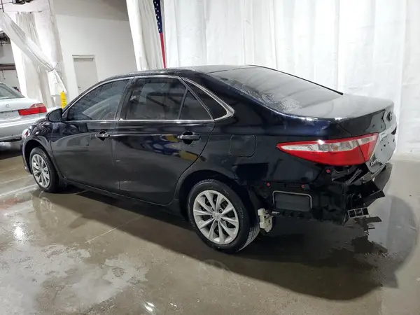 4T1BF1FK1GU177175 2016 TOYOTA CAMRY - Image 2
