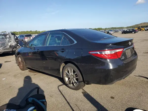 4T1BF1FK1GU183980 2016 TOYOTA CAMRY - Image 2
