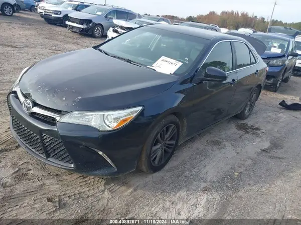4T1BF1FK1GU184756 2016 TOYOTA CAMRY - Image 2