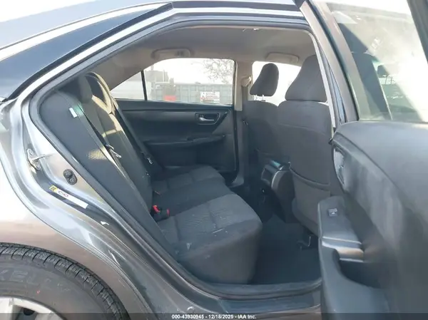 4T1BF1FK1GU185406 2016 TOYOTA CAMRY - Image 8