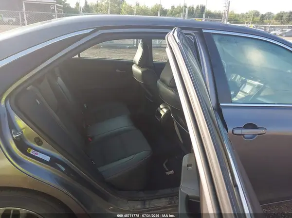 4T1BF1FK1GU185633 2016 TOYOTA CAMRY - Image 8