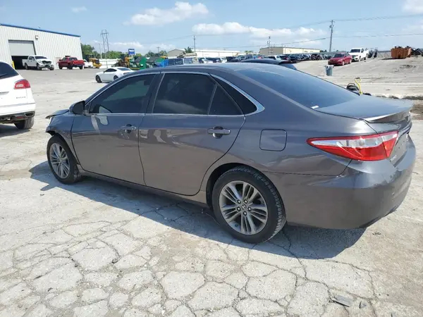 4T1BF1FK1GU187690 2016 TOYOTA CAMRY - Image 2
