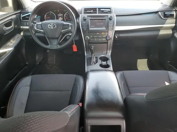 4T1BF1FK1GU187690 2016 TOYOTA CAMRY - Image 8