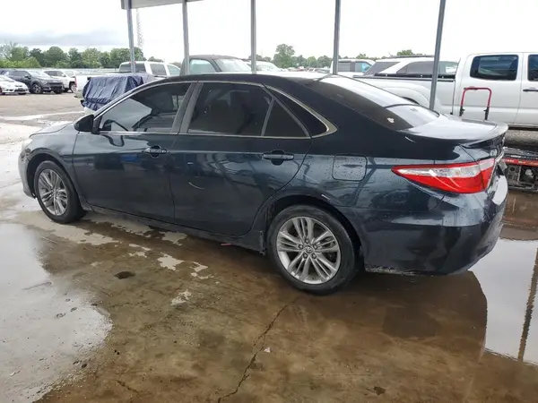 4T1BF1FK1GU188869 2016 TOYOTA CAMRY - Image 2