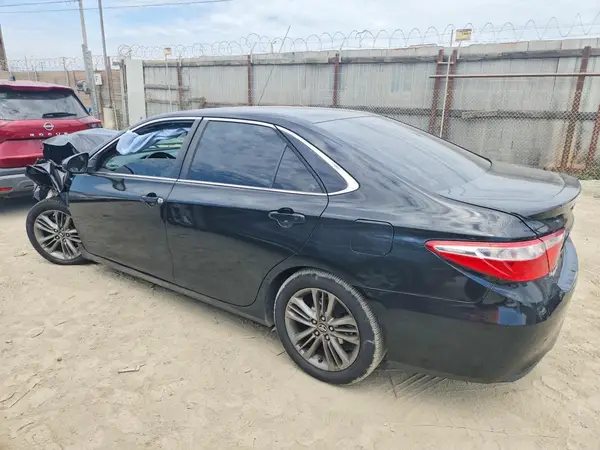 4T1BF1FK1GU192288 2016 TOYOTA CAMRY - Image 2