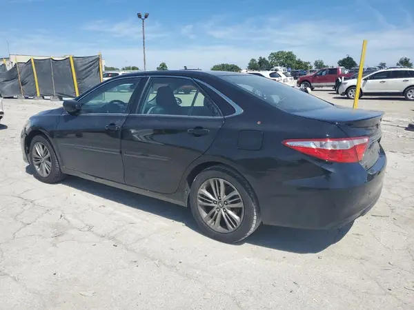 4T1BF1FK1GU196597 2016 TOYOTA CAMRY - Image 2