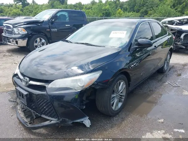 4T1BF1FK1GU198625 2016 TOYOTA CAMRY - Image 2
