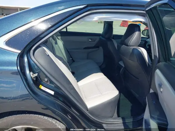 4T1BF1FK1GU202009 2016 TOYOTA CAMRY - Image 8