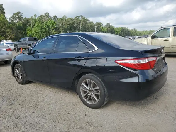 4T1BF1FK1GU210112 2016 TOYOTA CAMRY - Image 2