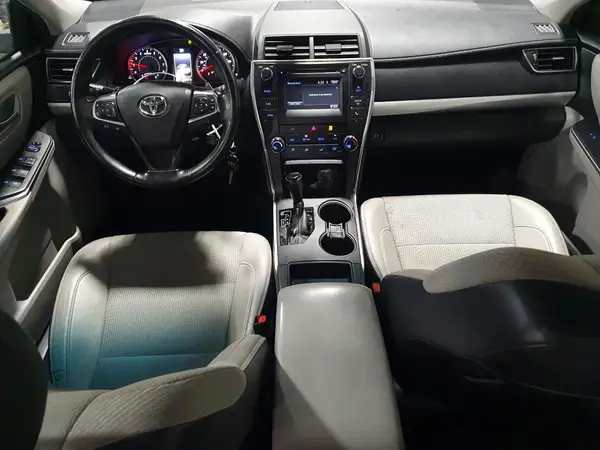 4T1BF1FK1GU211082 2016 TOYOTA CAMRY - Image 8