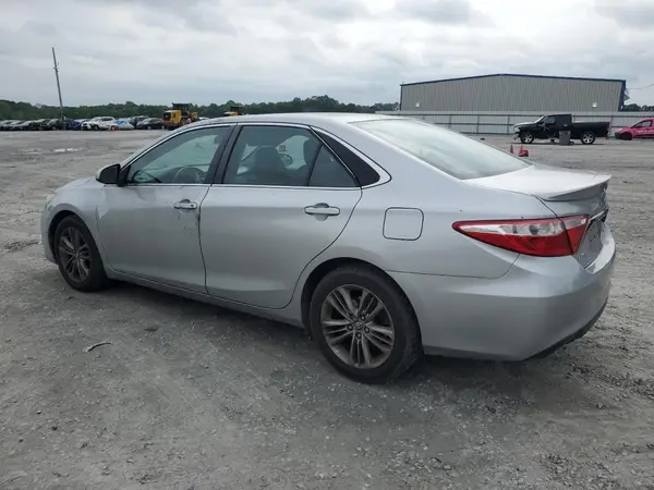 4T1BF1FK1GU211101 2016 TOYOTA CAMRY - Image 2