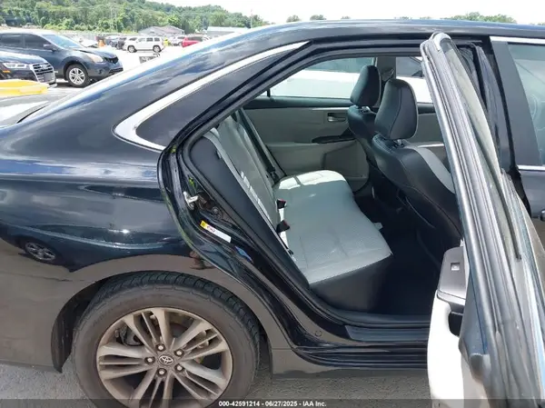 4T1BF1FK1GU211793 2016 TOYOTA CAMRY - Image 8