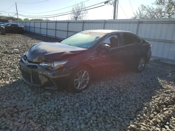 4T1BF1FK1GU214158 2016 TOYOTA CAMRY - Image 1