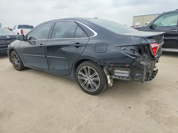 4T1BF1FK1GU215116 2016 TOYOTA CAMRY - Image 2