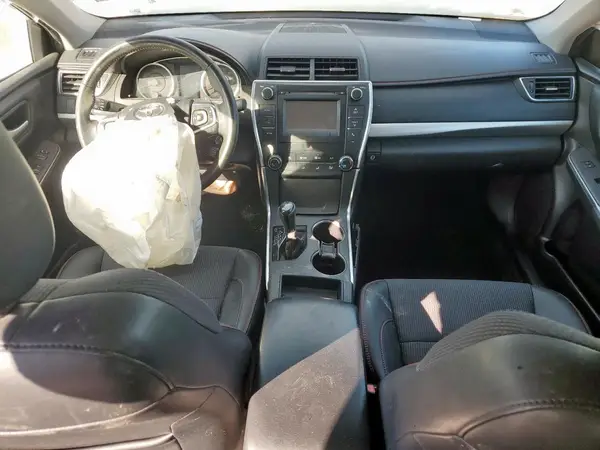 4T1BF1FK1GU215889 2016 TOYOTA CAMRY - Image 8