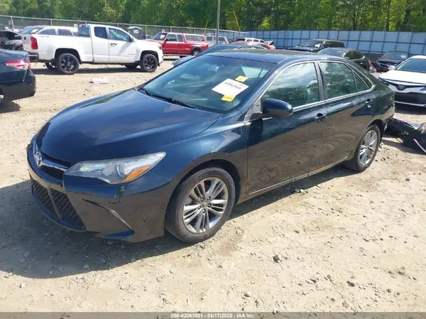 4T1BF1FK1GU220445 2016 TOYOTA CAMRY - Image 2