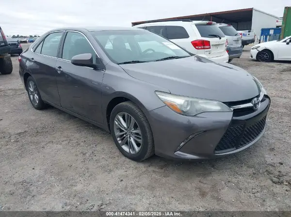 4T1BF1FK1GU222373 2016 TOYOTA CAMRY - Image 1