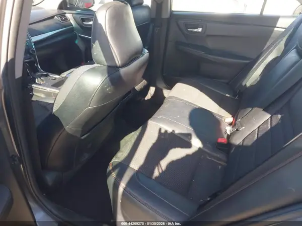 4T1BF1FK1GU223815 2016 TOYOTA CAMRY - Image 8
