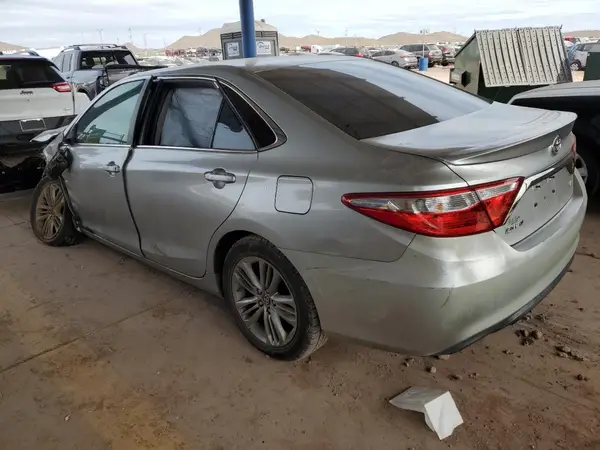 4T1BF1FK1GU227394 2016 TOYOTA CAMRY - Image 2