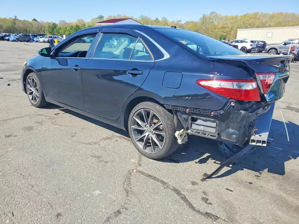 4T1BF1FK1GU234300 2016 TOYOTA CAMRY - Image 2
