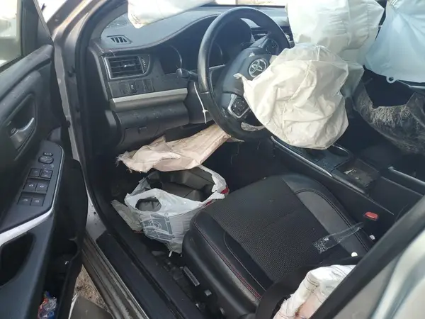4T1BF1FK1GU234393 2016 TOYOTA CAMRY - Image 8