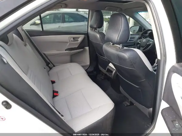 4T1BF1FK1GU236533 2016 TOYOTA CAMRY - Image 8