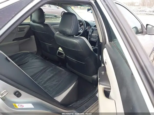 4T1BF1FK1GU239223 2016 TOYOTA CAMRY - Image 8