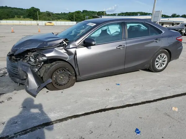 4T1BF1FK1GU247421 2016 TOYOTA CAMRY - Image 1
