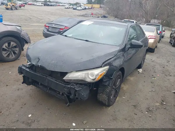 4T1BF1FK1GU248214 2016 TOYOTA CAMRY - Image 2