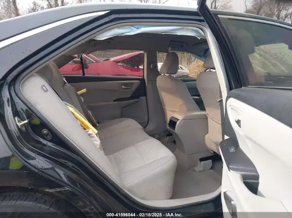 4T1BF1FK1GU251985 2016 TOYOTA CAMRY - Image 8