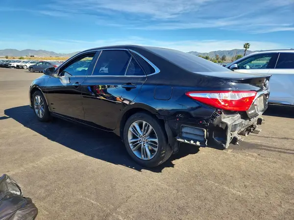 4T1BF1FK1GU256653 2016 TOYOTA CAMRY - Image 2