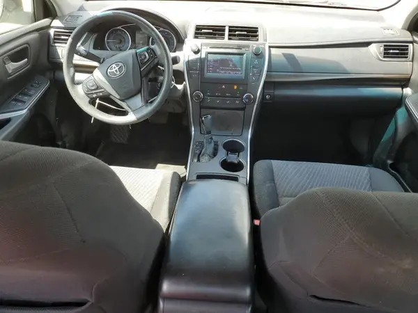 4T1BF1FK1GU261318 2016 TOYOTA CAMRY - Image 8