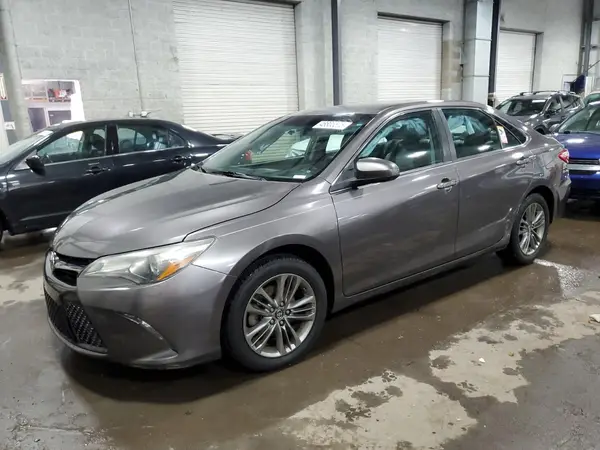 4T1BF1FK1GU265451 2016 TOYOTA CAMRY - Image 1