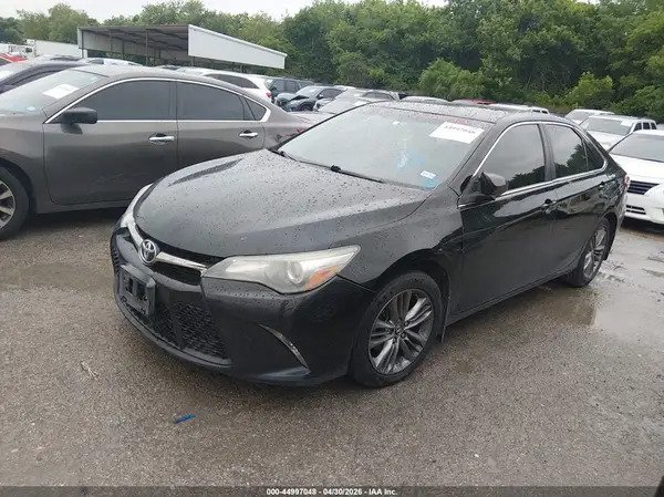 4T1BF1FK1GU502536 2016 TOYOTA CAMRY - Image 2