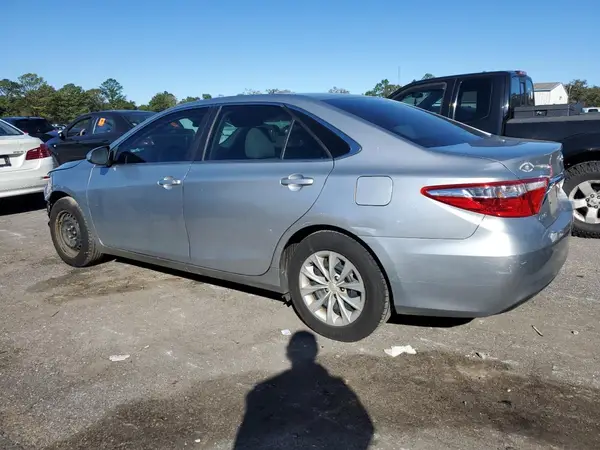 4T1BF1FK1GU503959 2016 TOYOTA CAMRY - Image 2