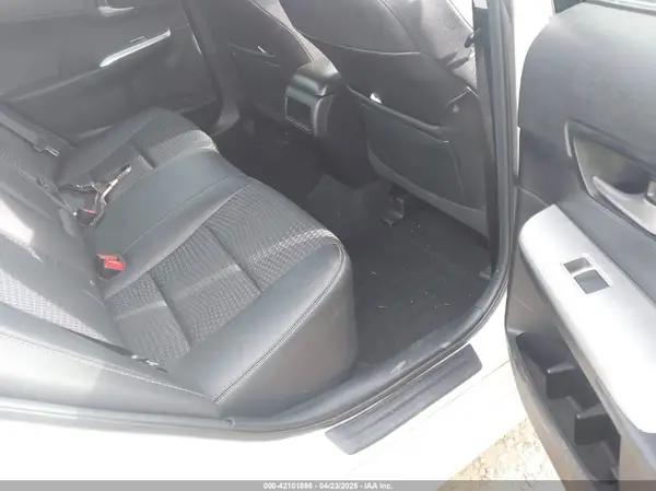 4T1BF1FK1GU507137 2016 TOYOTA CAMRY - Image 8