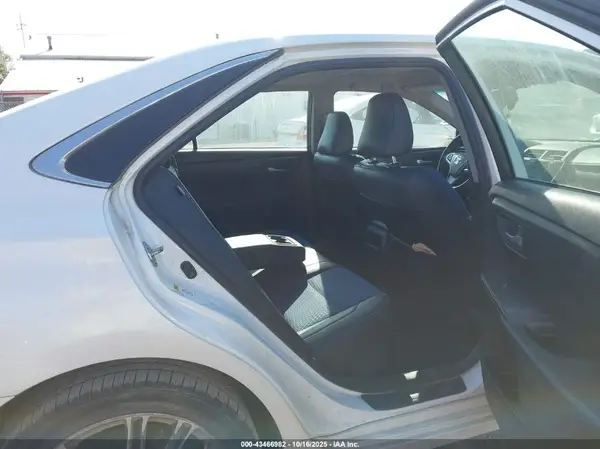 4T1BF1FK1GU507624 2016 TOYOTA CAMRY - Image 8