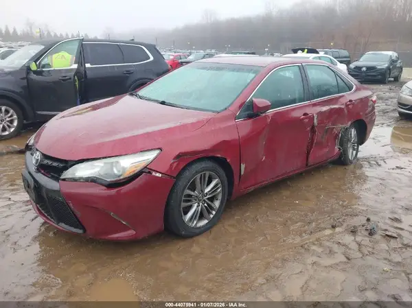 4T1BF1FK1GU509342 2016 TOYOTA CAMRY - Image 2