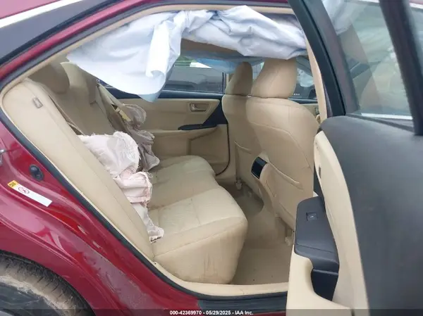 4T1BF1FK1GU509745 2016 TOYOTA CAMRY - Image 8