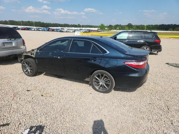4T1BF1FK1GU512192 2016 TOYOTA CAMRY - Image 2