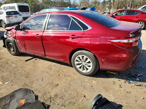 4T1BF1FK1GU512788 2016 TOYOTA CAMRY - Image 2