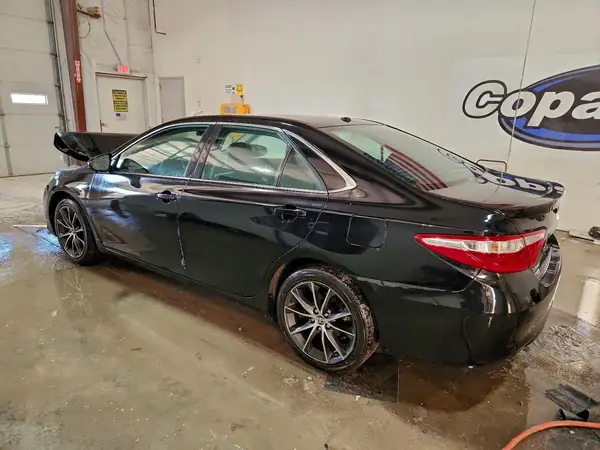 4T1BF1FK1GU519580 2016 TOYOTA CAMRY - Image 2