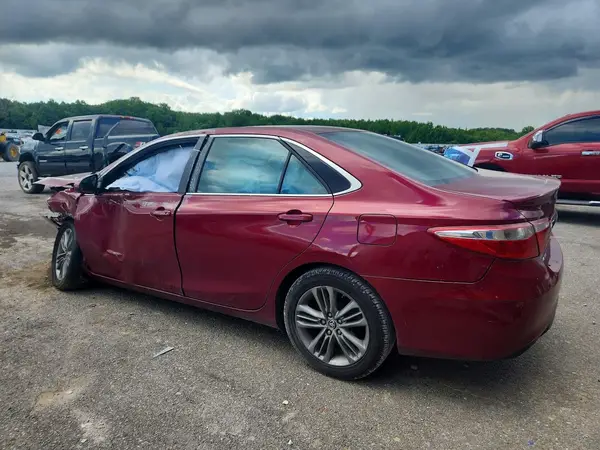 4T1BF1FK1GU524620 2016 TOYOTA CAMRY - Image 2