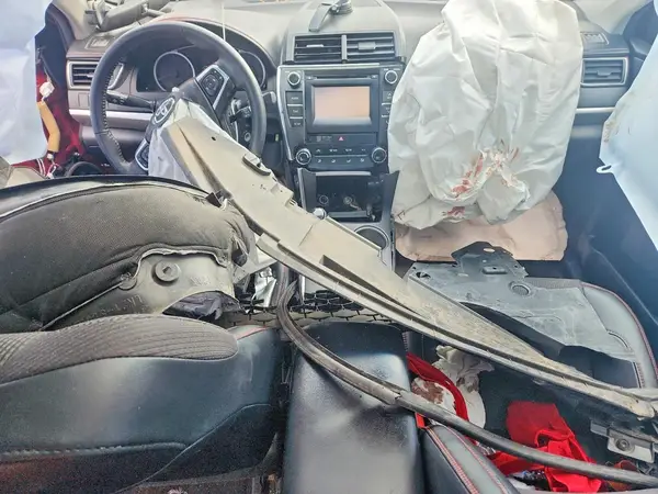 4T1BF1FK1GU524620 2016 TOYOTA CAMRY - Image 8