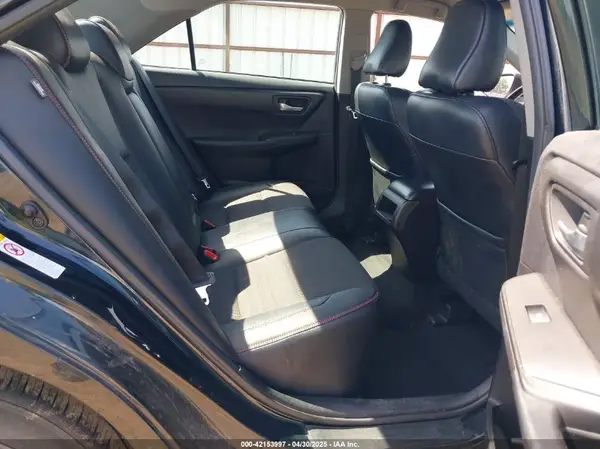 4T1BF1FK1GU530305 2016 TOYOTA CAMRY - Image 8