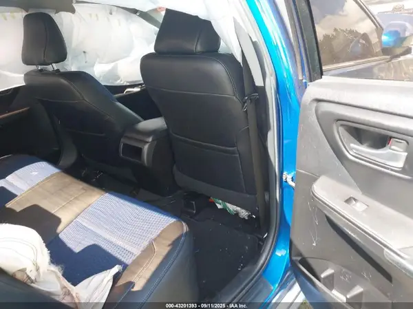 4T1BF1FK1GU537092 2016 TOYOTA CAMRY - Image 8