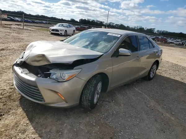 4T1BF1FK1GU540283 2016 TOYOTA CAMRY - Image 1
