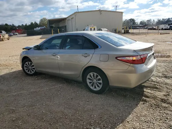 4T1BF1FK1GU540283 2016 TOYOTA CAMRY - Image 2