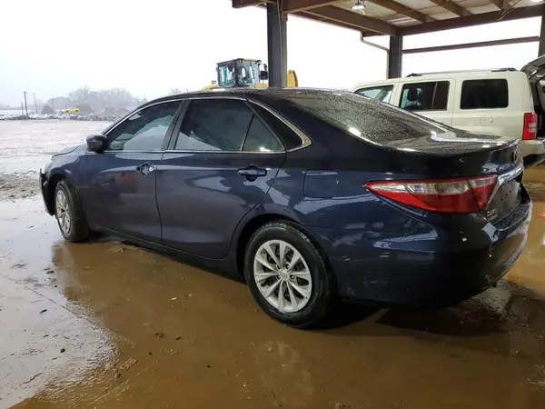 4T1BF1FK1GU543863 2016 TOYOTA CAMRY - Image 2