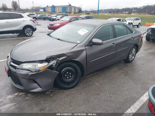 4T1BF1FK1GU546942 2016 TOYOTA CAMRY - Image 2